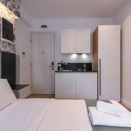 Kriel Suites By Liv Homes Athens Ngoại thất bức ảnh