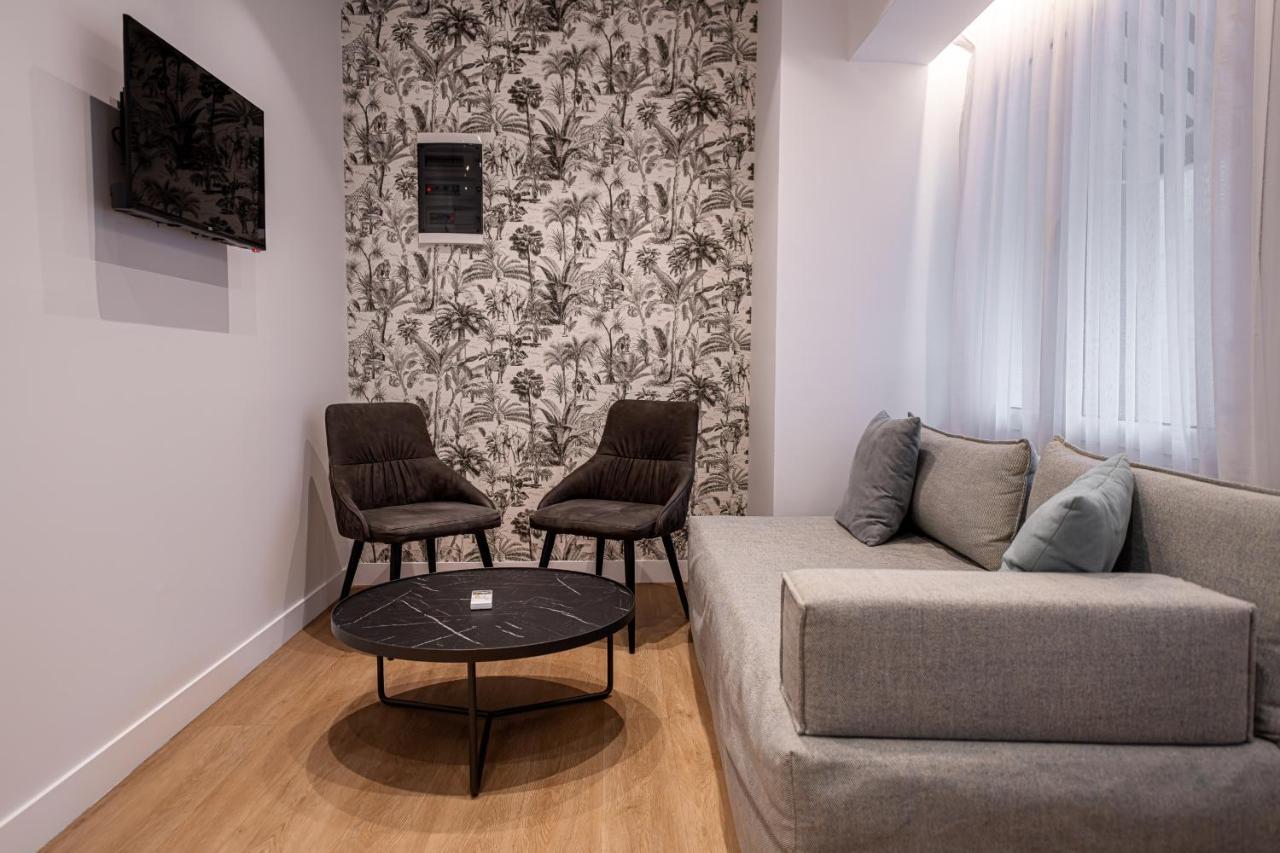Kriel Suites By Liv Homes Athens Ngoại thất bức ảnh