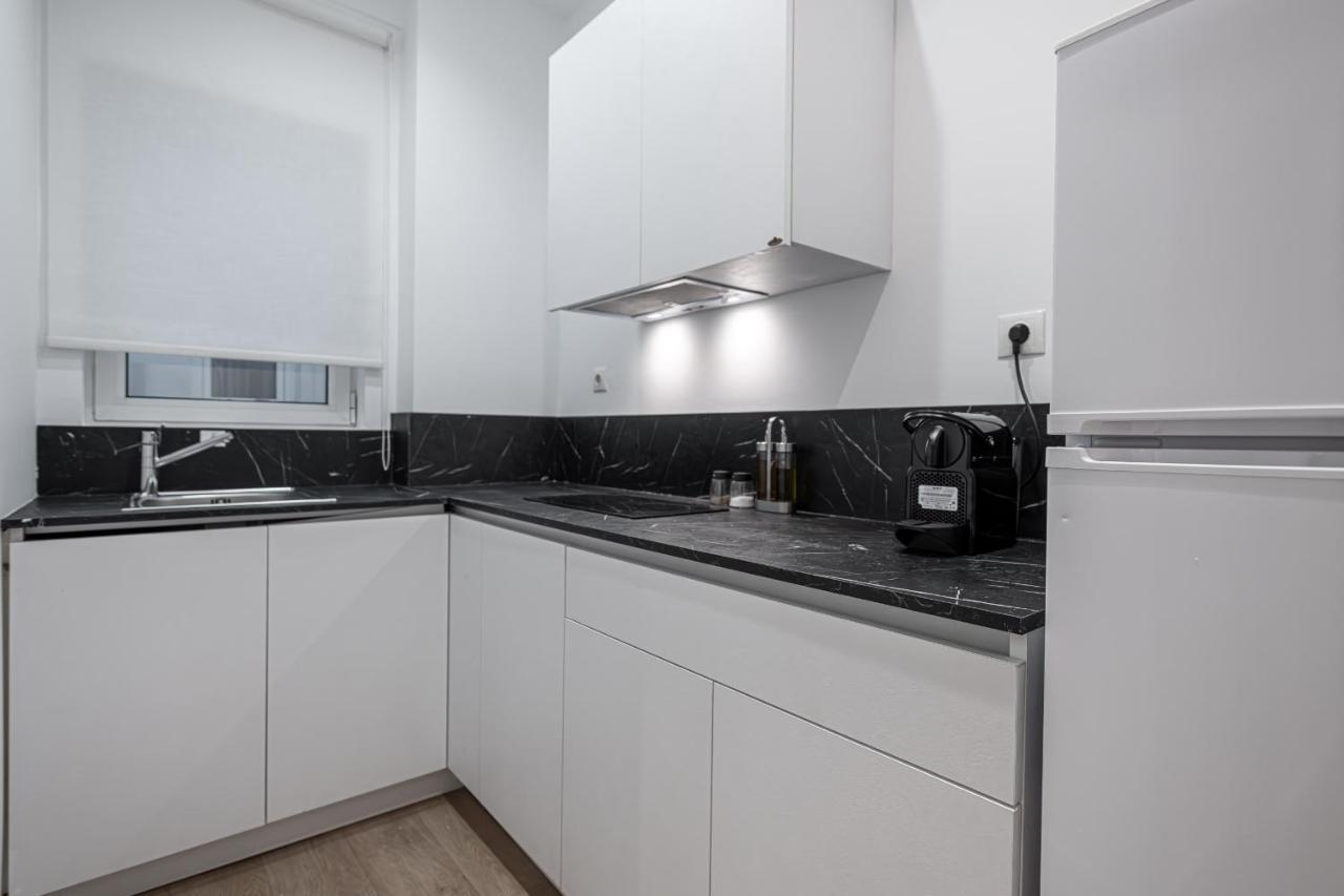 Kriel Suites By Liv Homes Athens Ngoại thất bức ảnh