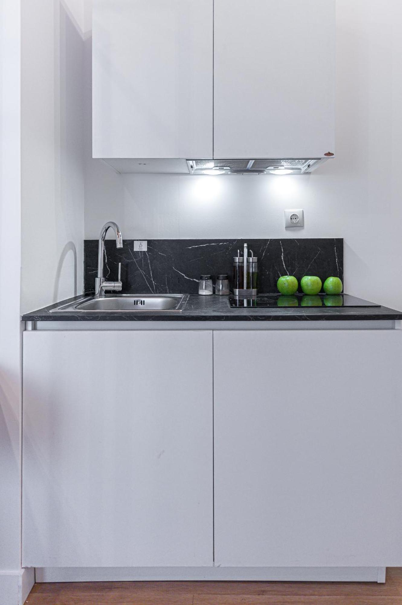 Kriel Suites By Liv Homes Athens Ngoại thất bức ảnh